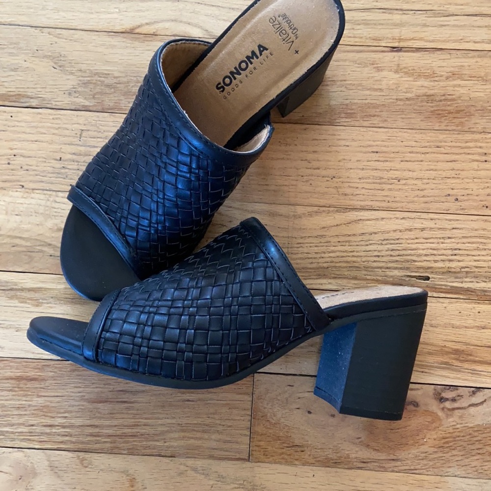 Sonoma Black Woven Open-Toe Block Heel Sandals